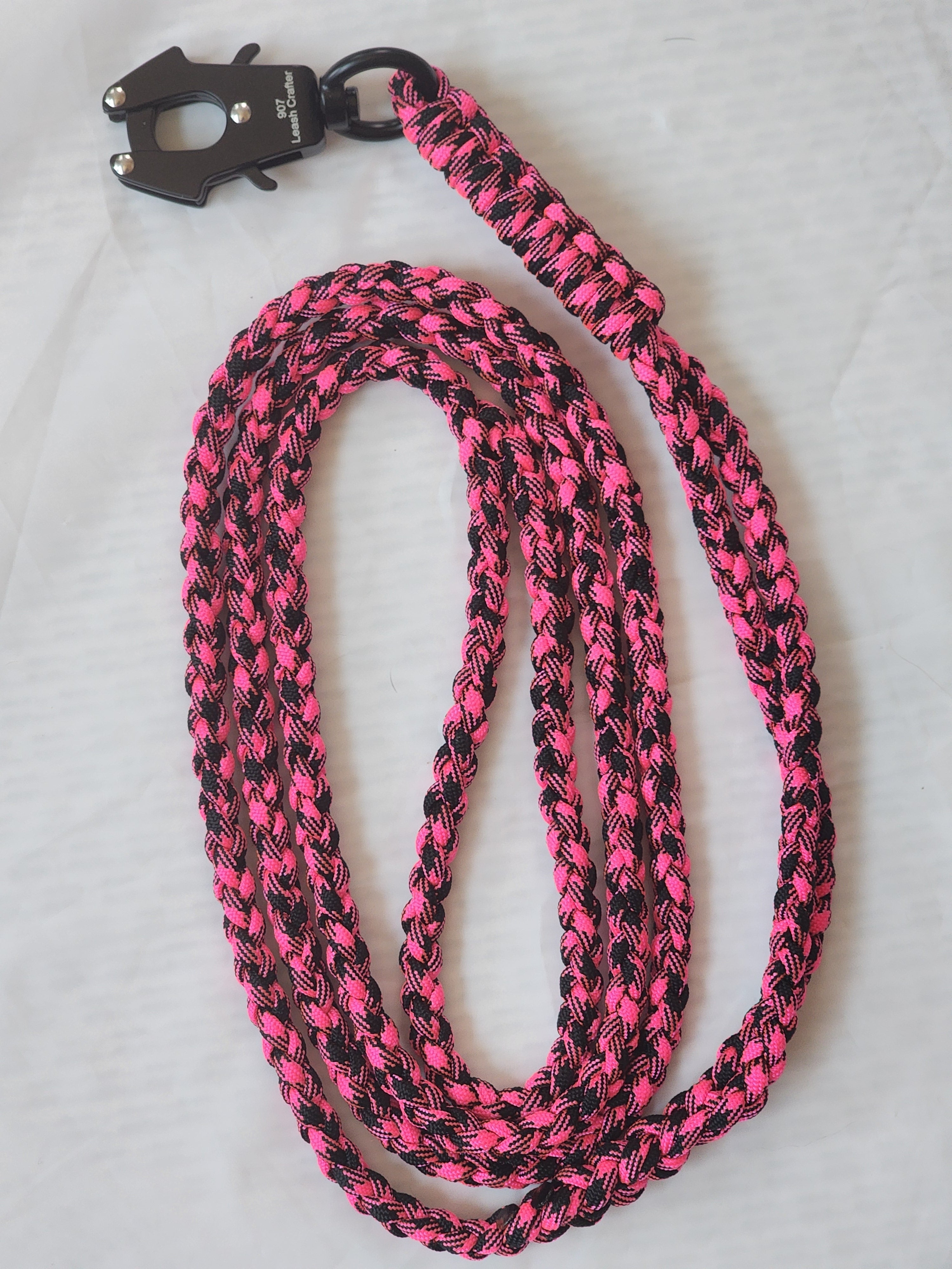 Hand Made Paracord Trail Blazer Leash With Control Handle