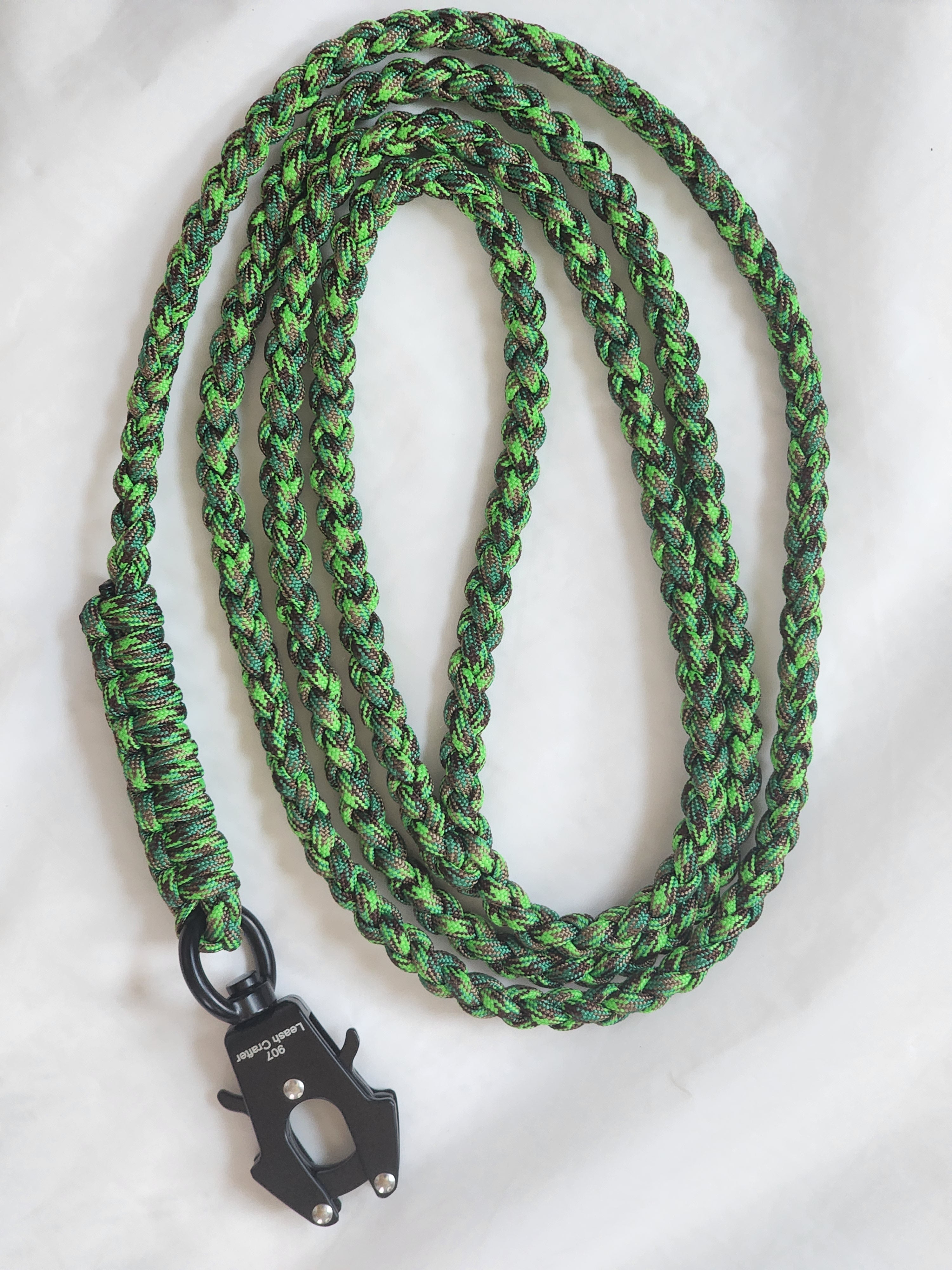 Hand Made Paracord Trail Blazer Leash