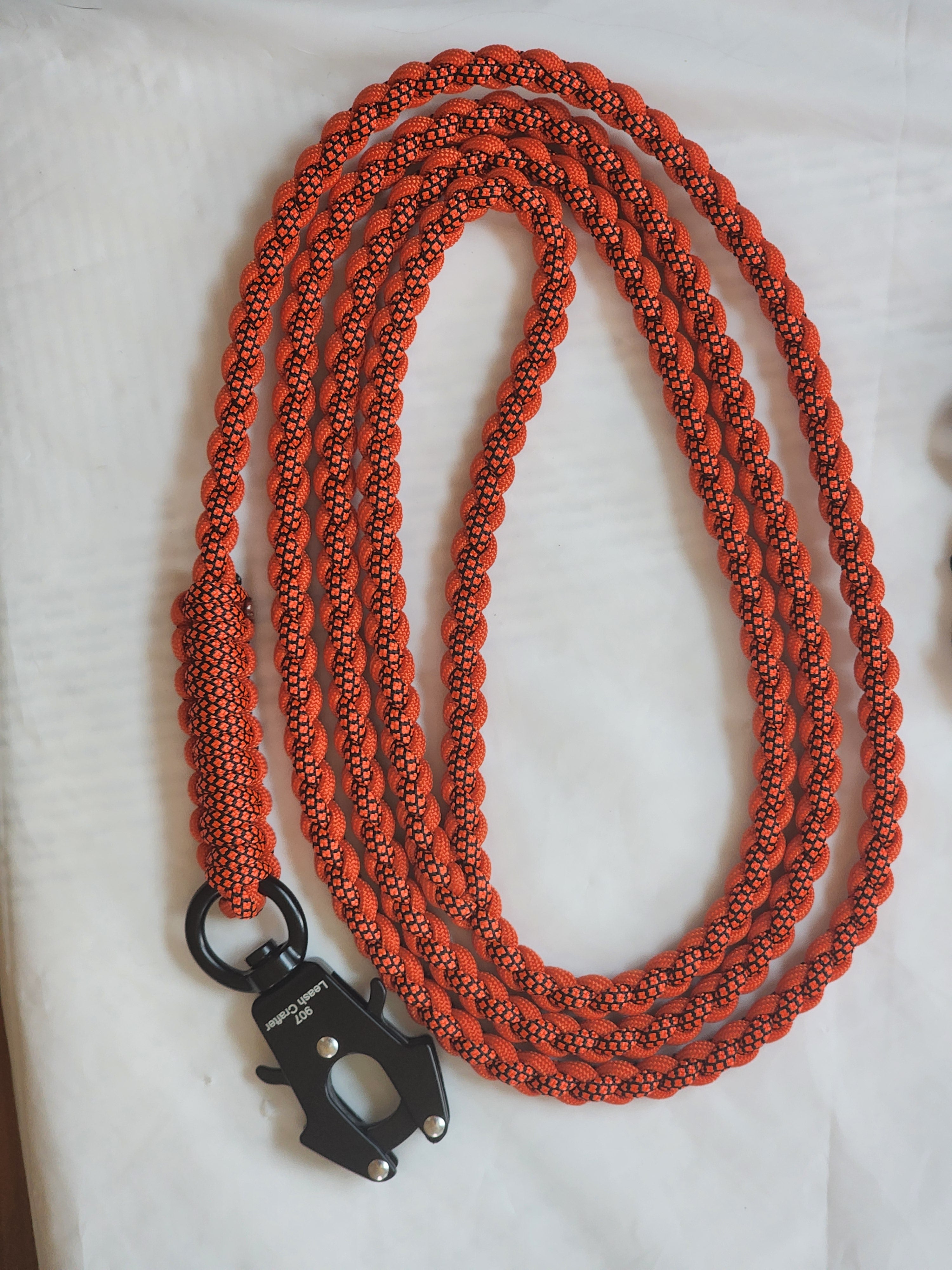 Hand Made Paracord Trail Blazer Leash