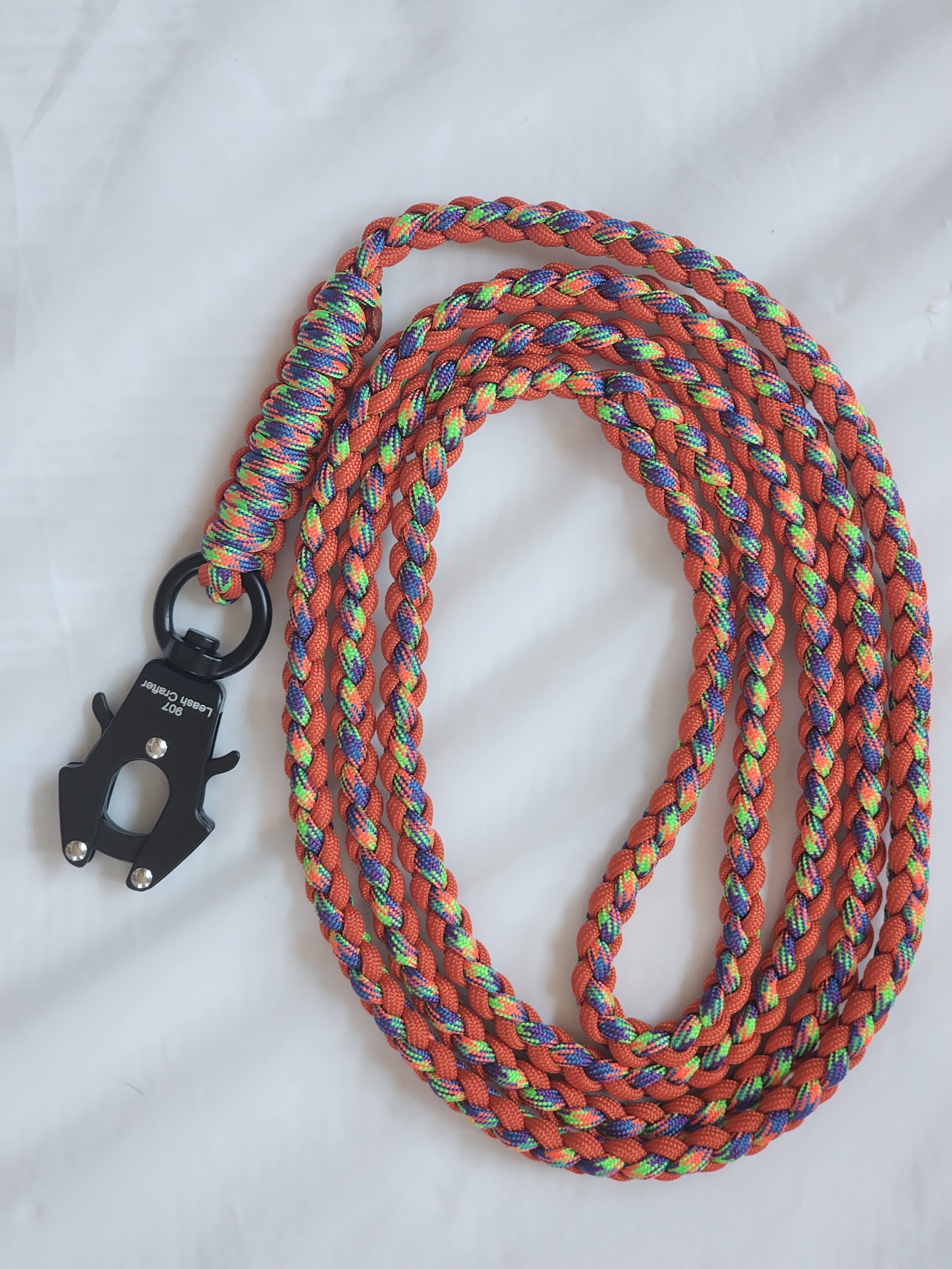 Hand Made Paracord Trail Blazer Leash
