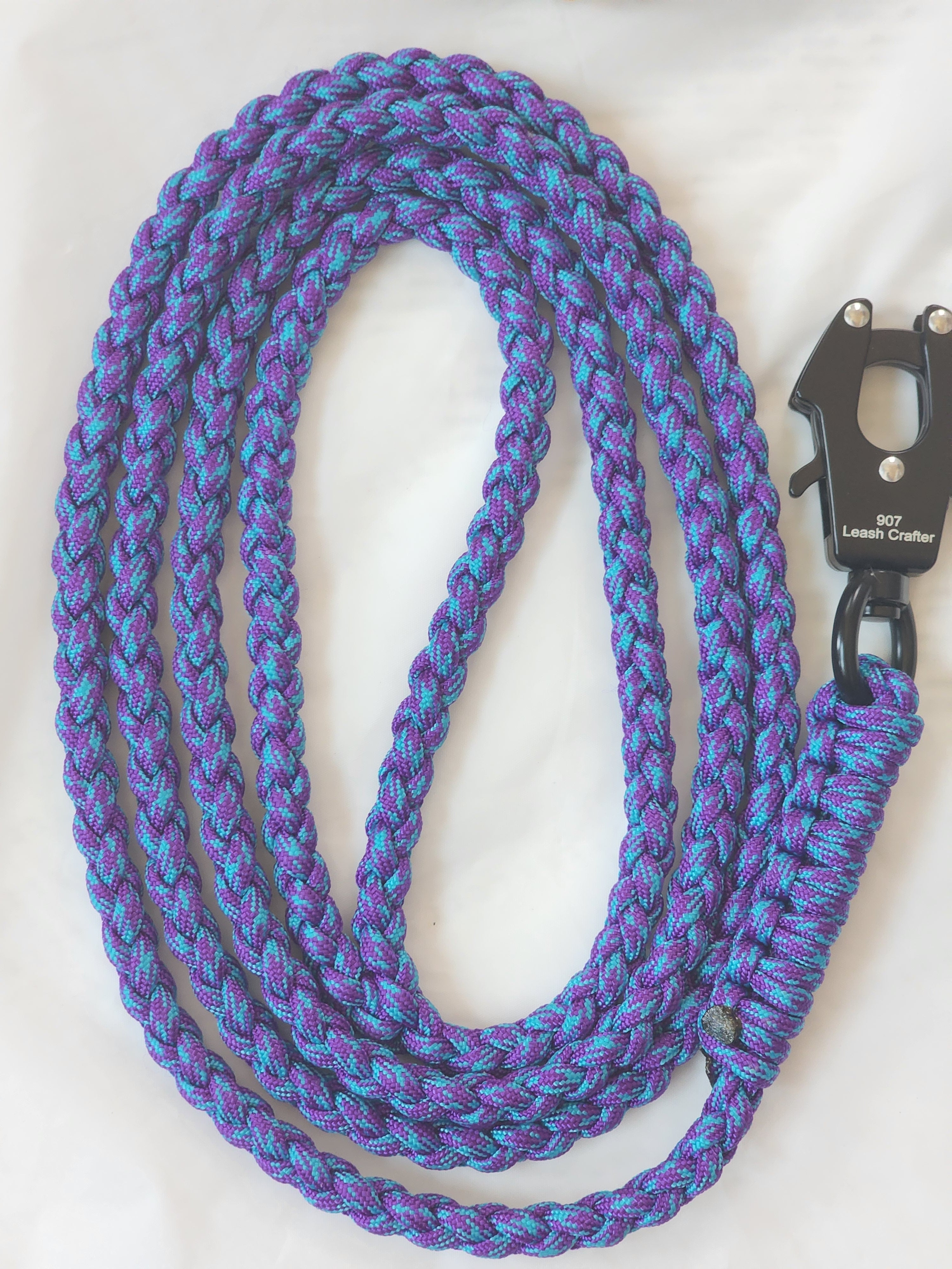 Hand Made Paracord Trail Blazer Leash