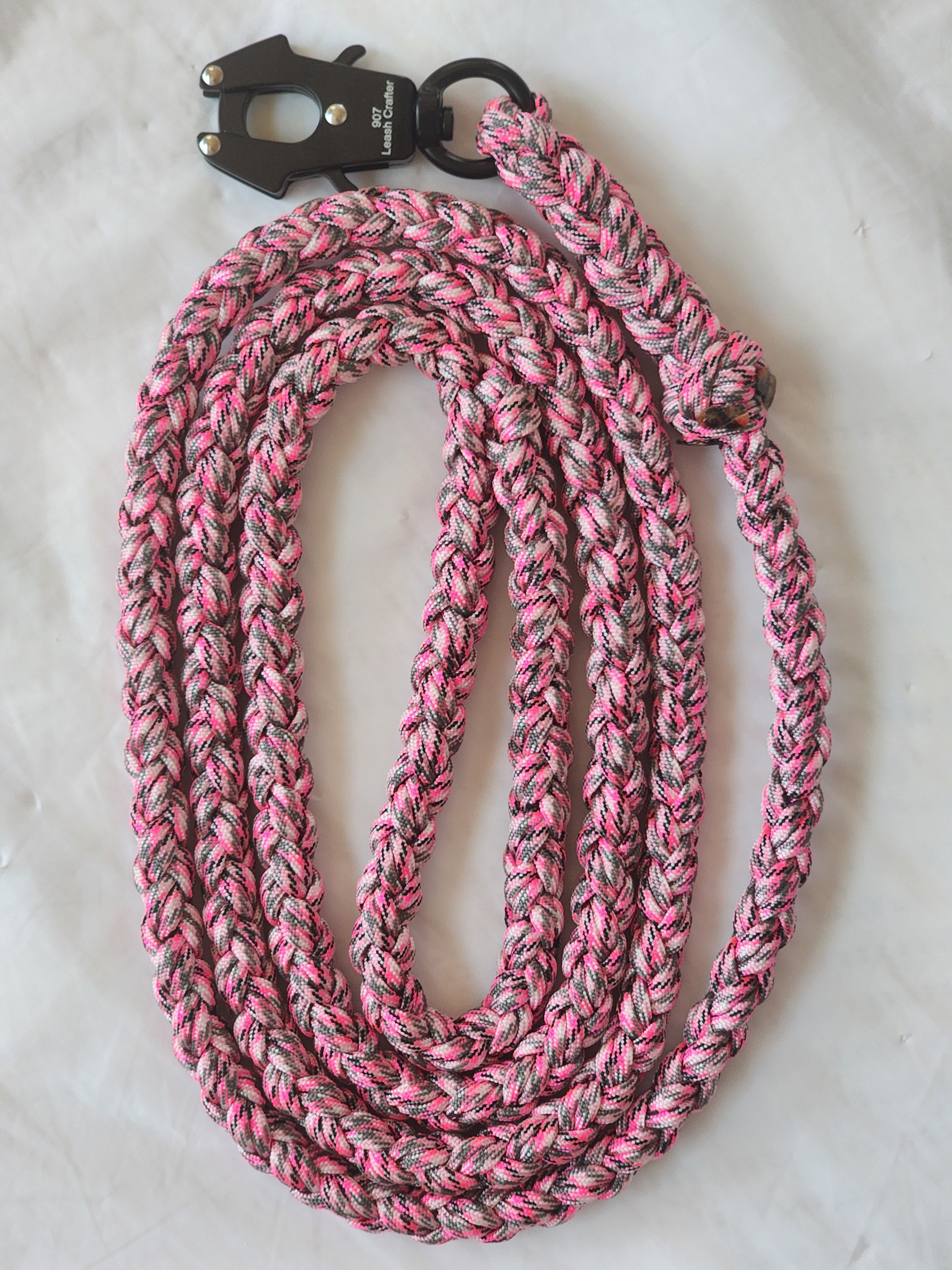 Hand Made Heavy-Duty 8-Strand Paracord Denali Series Leash
