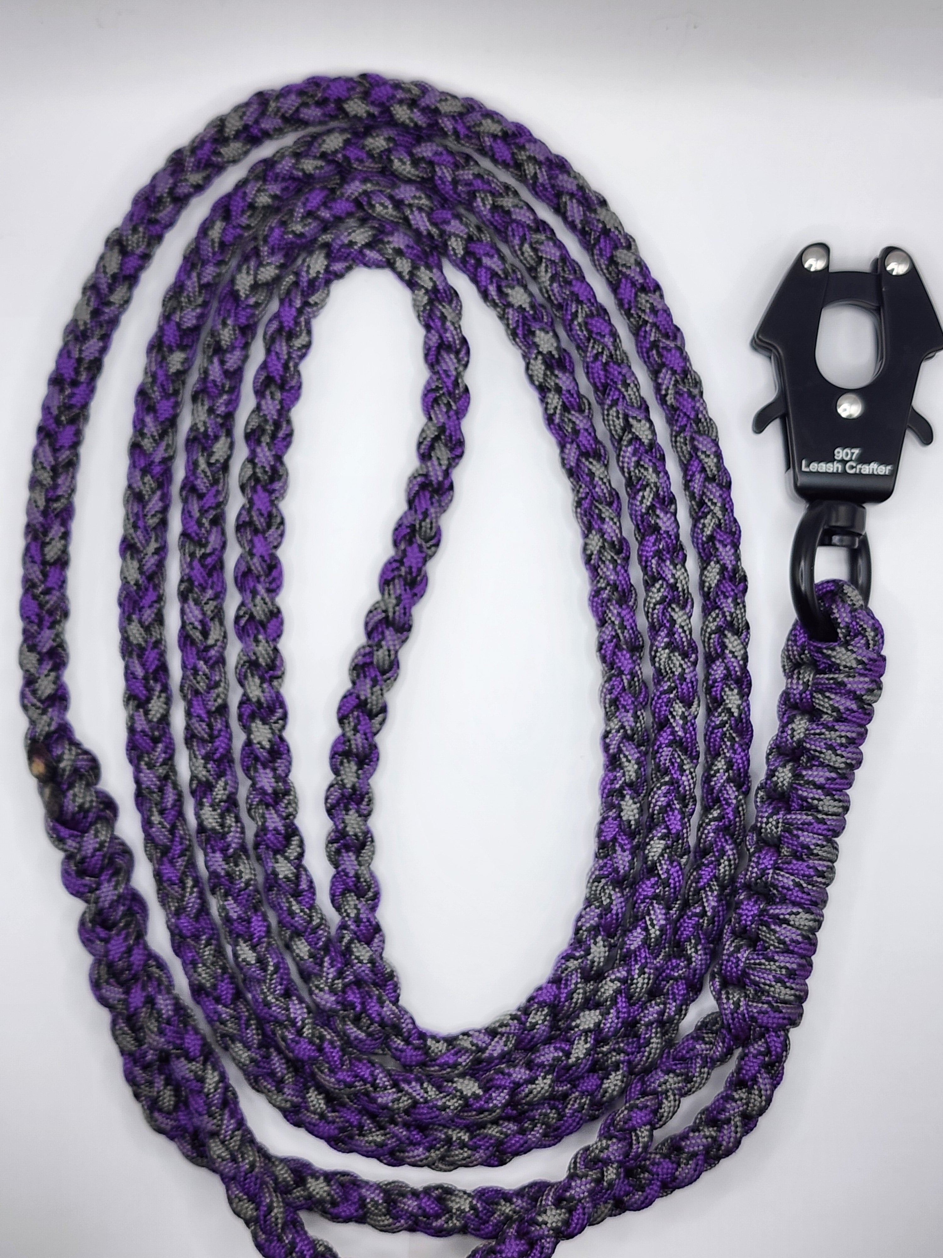 Hand Made Paracord Trail Blazer Leash With Control Handle