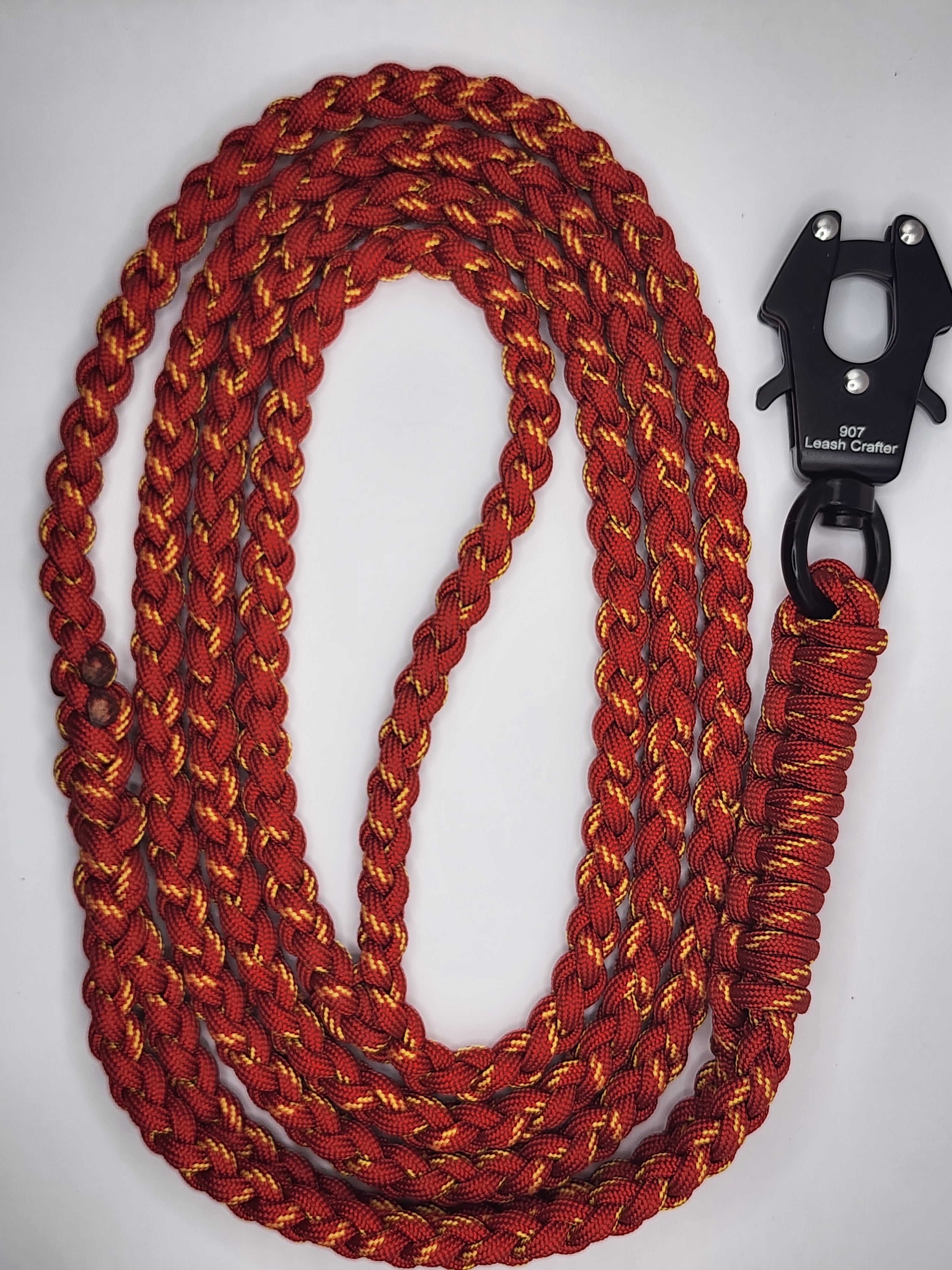 Hand Made Paracord Trail Blazer Leash With Control Handle